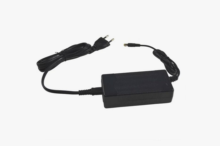 Ladegeraet Robot Trolley 2500RS 4500 Anhaengerpark Salzburg